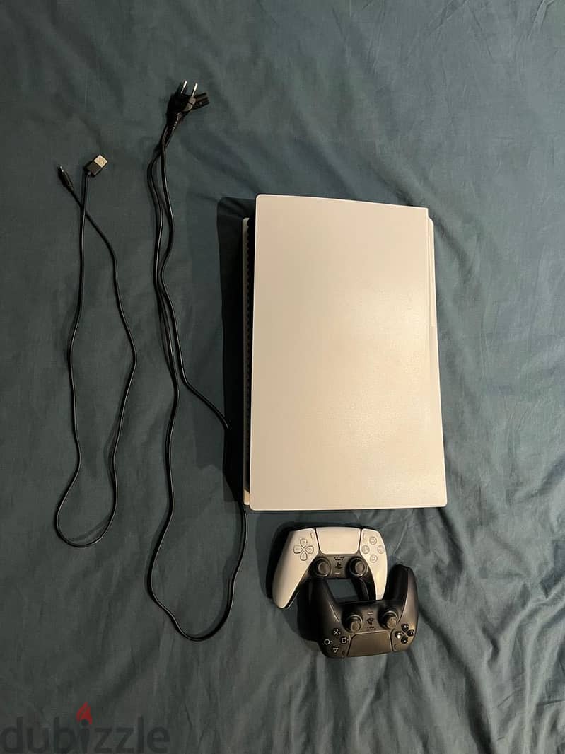 Playstation 5 / PS5 - excellent condition 5