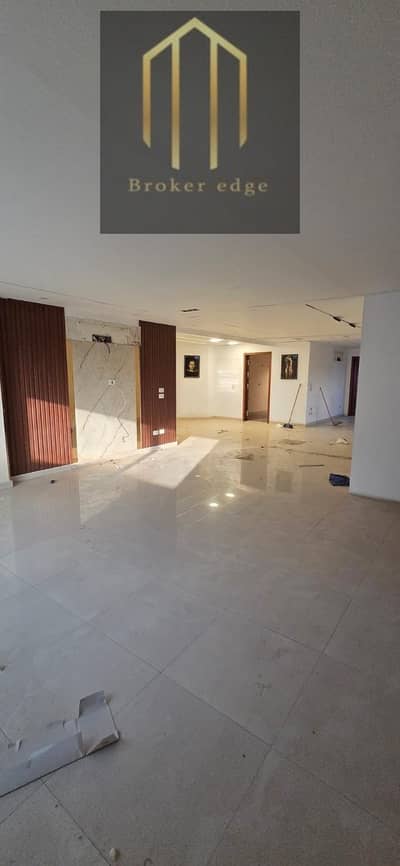 Office for rent on El-Thawra Street 900 meters