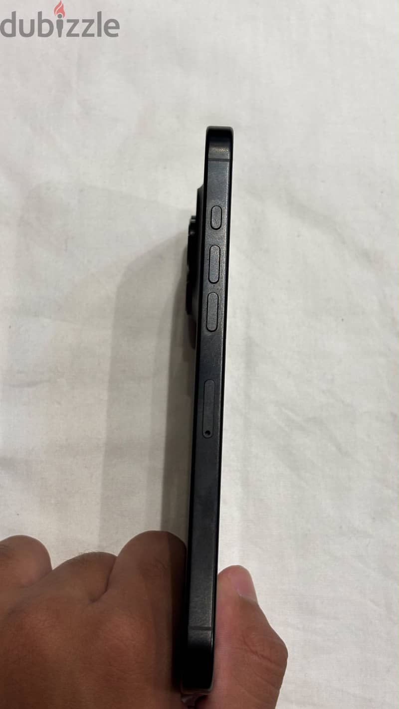 Apple - iPhone 16 Pro Max 3