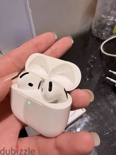 Airpods 4 noise cancellation