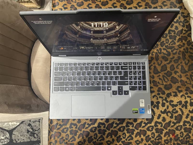 Lenovo LOQ 15IRX9 2