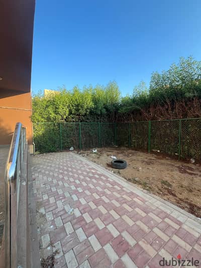  For rent, a ground floor apartment of 220m + a 110m garden – a very distinctive apartment in Wasal Views | An exceptional location if you are looking for a large apartment, renovated finishing, a private garden, and a location very close to the most important places…