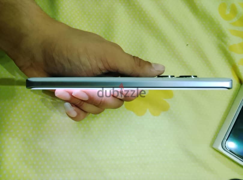 Xiaomi Redmi Note 13 Pro plus 7