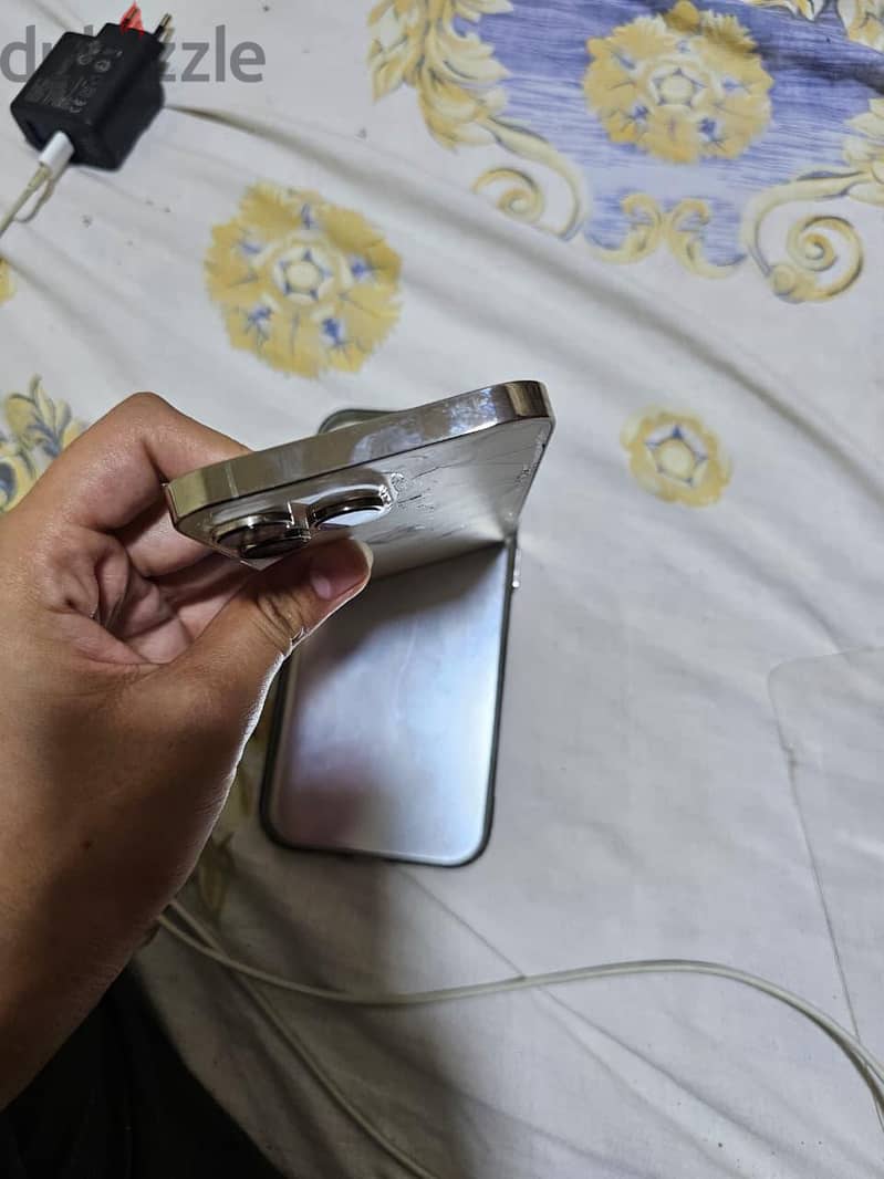 Apple - iPhone 14 Pro Max 7