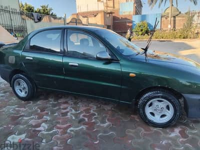 دايو لانوس 2000