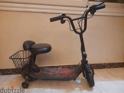 سكوتر أطفال  بحاله جيدة