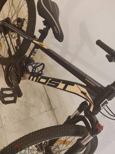 دراجة جبلية (Mountain Bike) ماركة MOST قياس 24 بحالة ممتازة كالجديدة