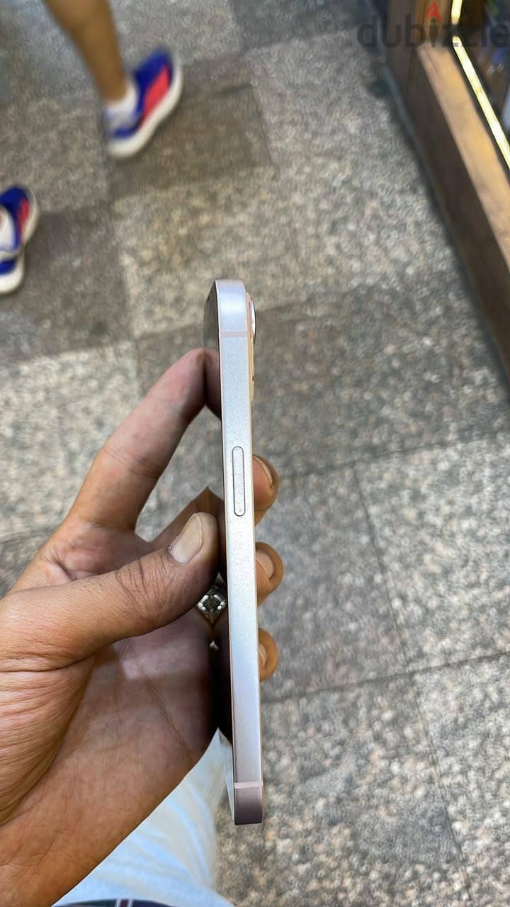 Apple - iPhone 13 2