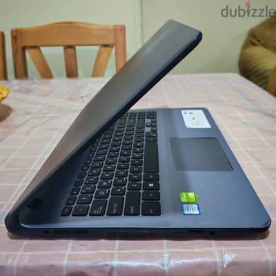 لابتوب للبيع – ASUS Intel Core i7-8550U