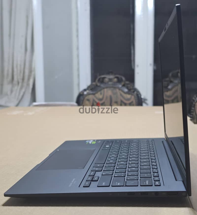 Asus Creator Zenbook 8