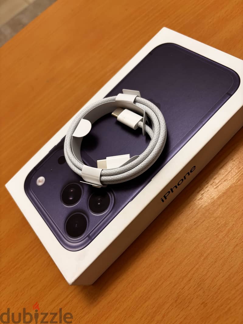 Apple - iPhone 17 Pro 4
