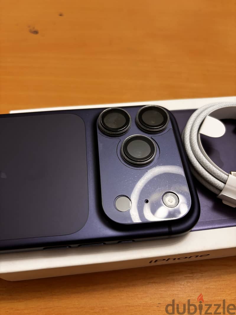 Apple - iPhone 17 Pro 5
