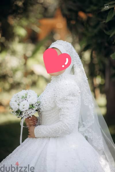 فستان زفاف