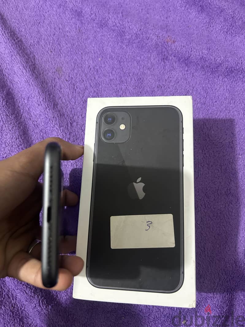 Apple - iPhone 11 4