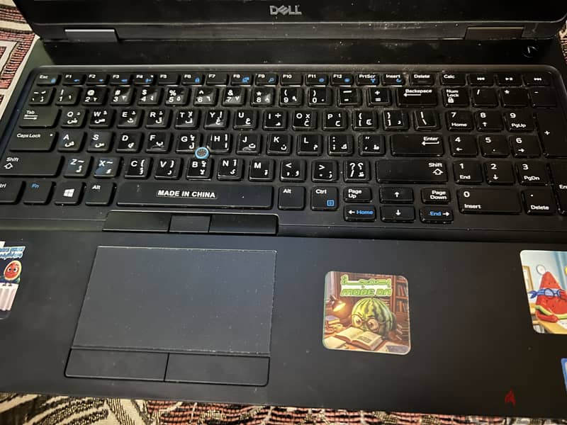 Dell latitude 5590 1