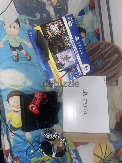 PS4 slim