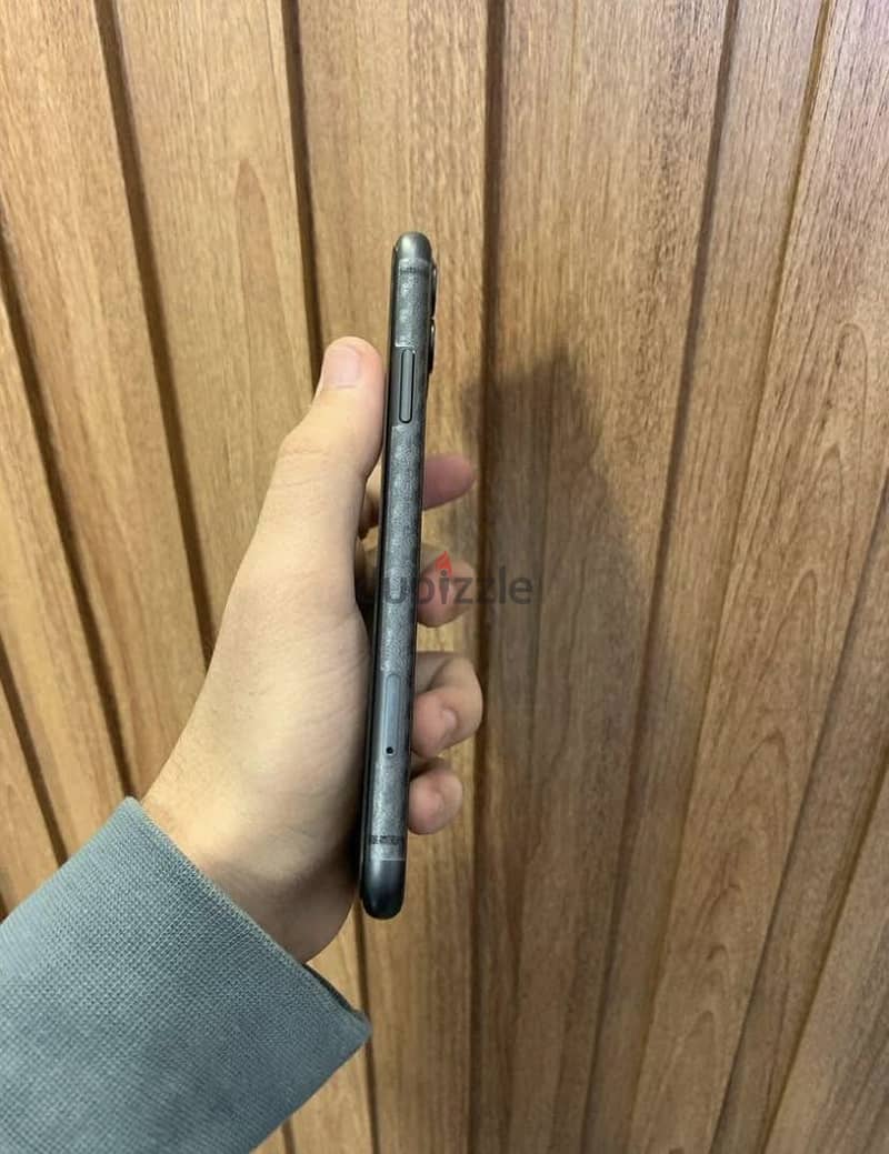 Apple - iPhone 11 128GB 1