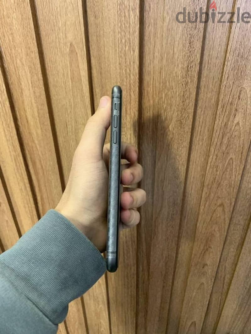 Apple - iPhone 11 128GB 2