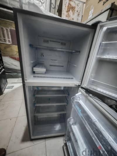 تلاجه توشيبا 295 لتر جديده لم تستخدم نهائي فتح كارتون فقط