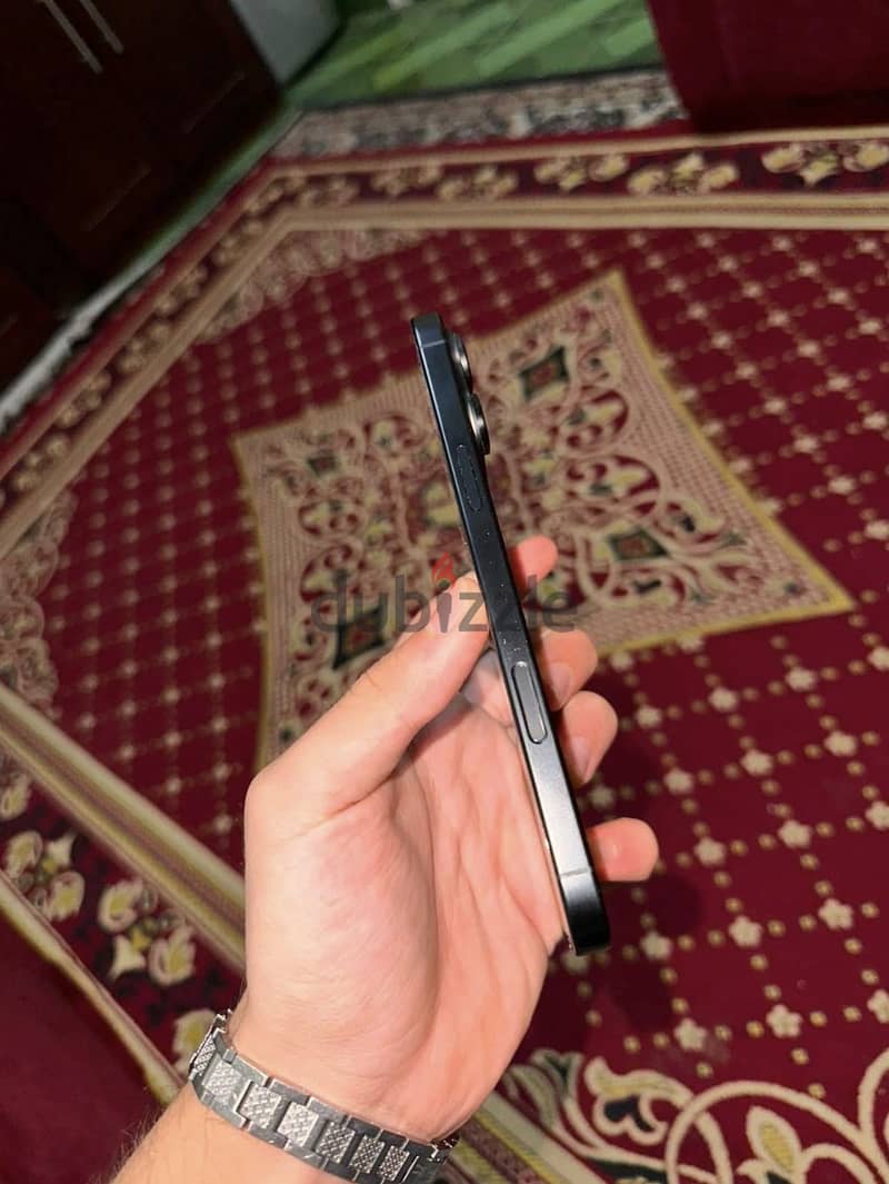 Apple - iPhone 16 Pro Max 1