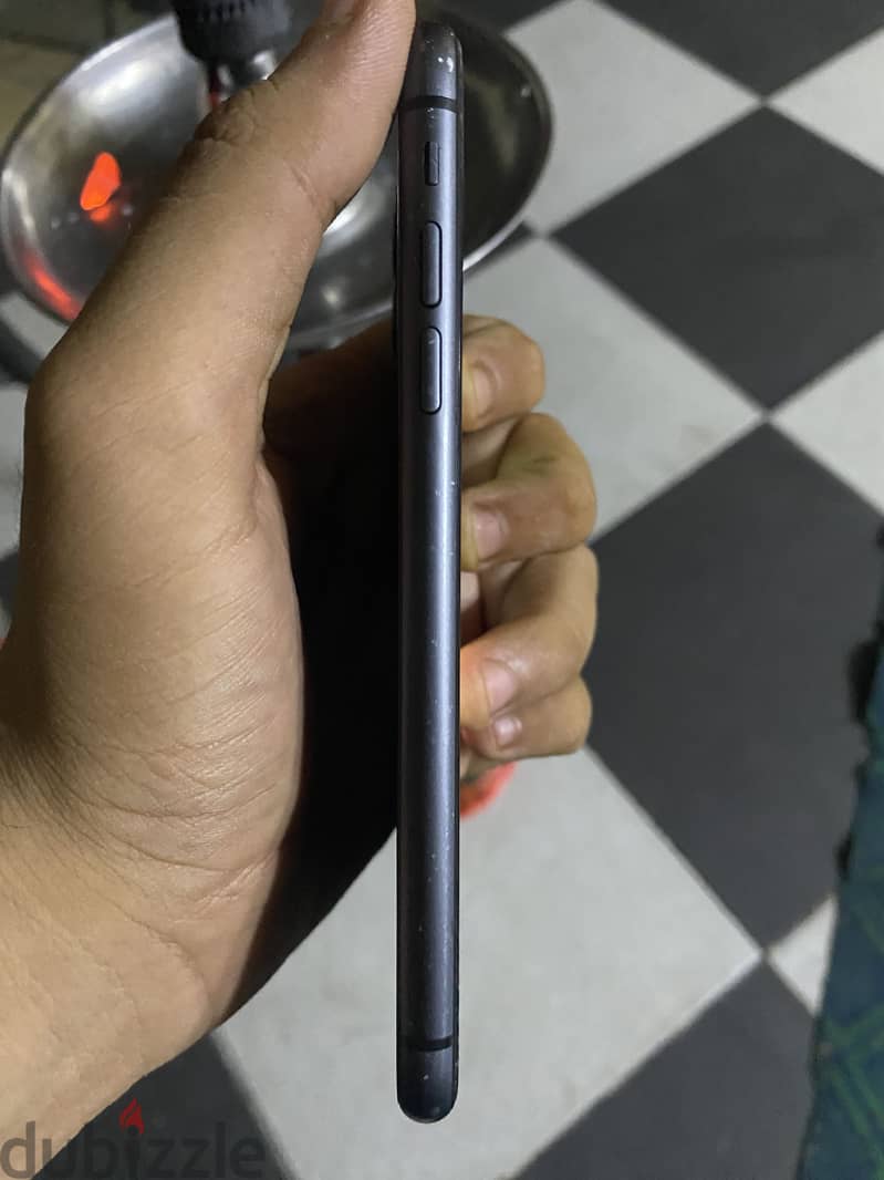 Apple - iPhone 11 2