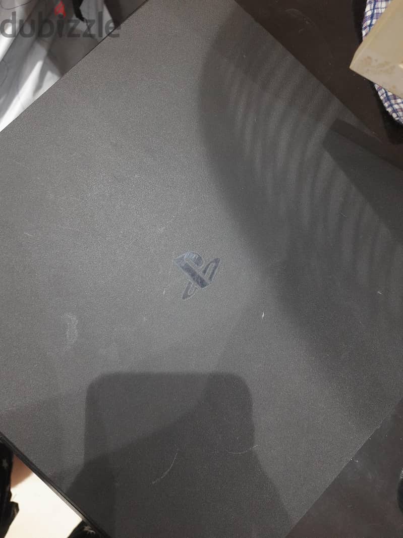 ps4 slim 1