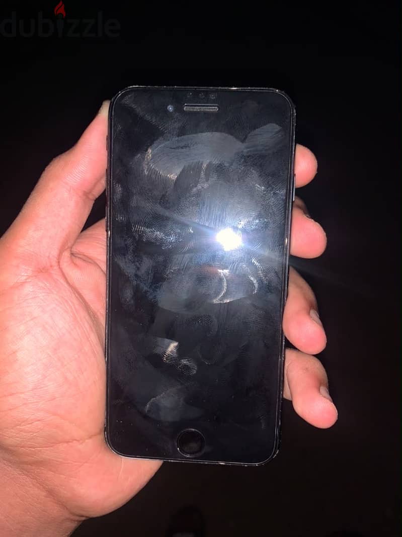 Apple - iPhone 7 1