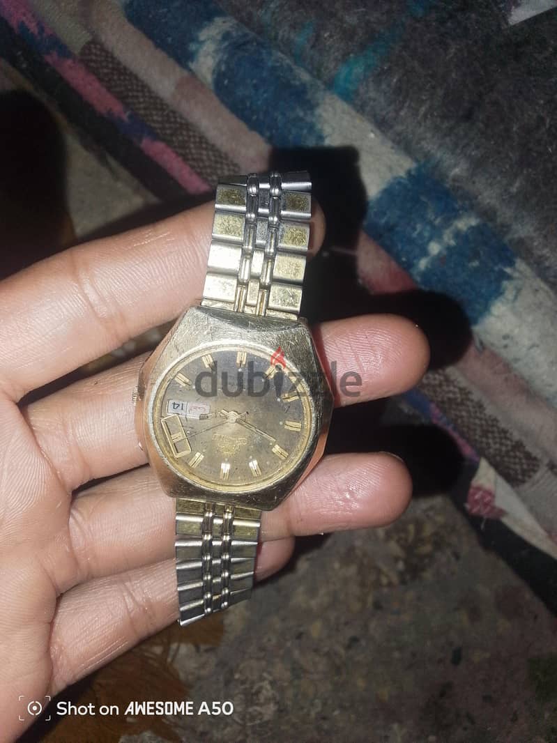 ساعه سويسري 2