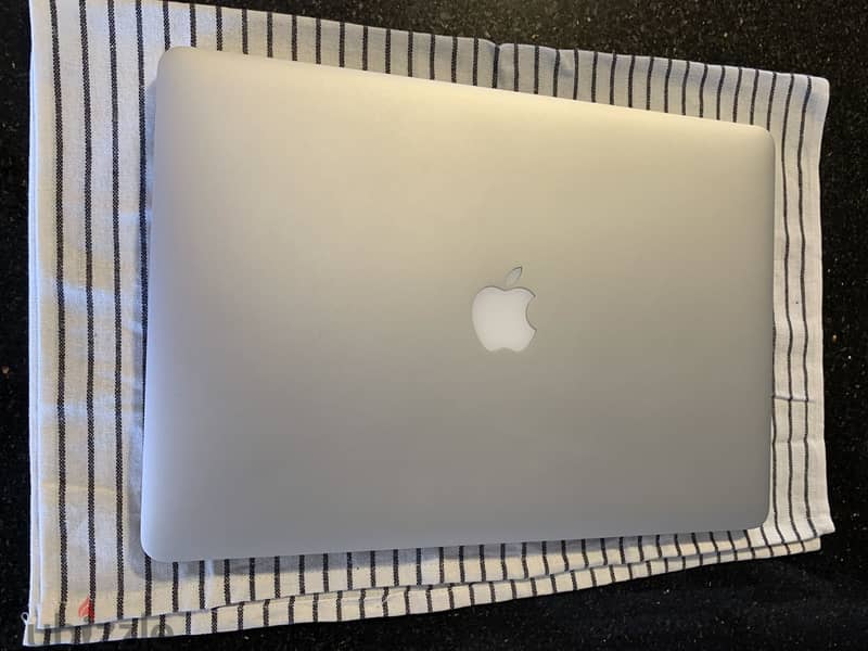 Macbook pro 15 inch 6