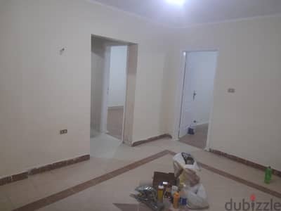 شقة للبيع اول سكن بمساكن الجهاز بالحى الرابع على الرئيسي
