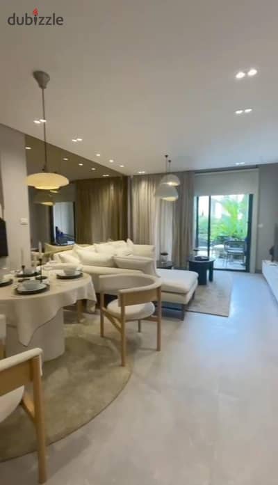 Best Penthouse With Prime Location In Village West