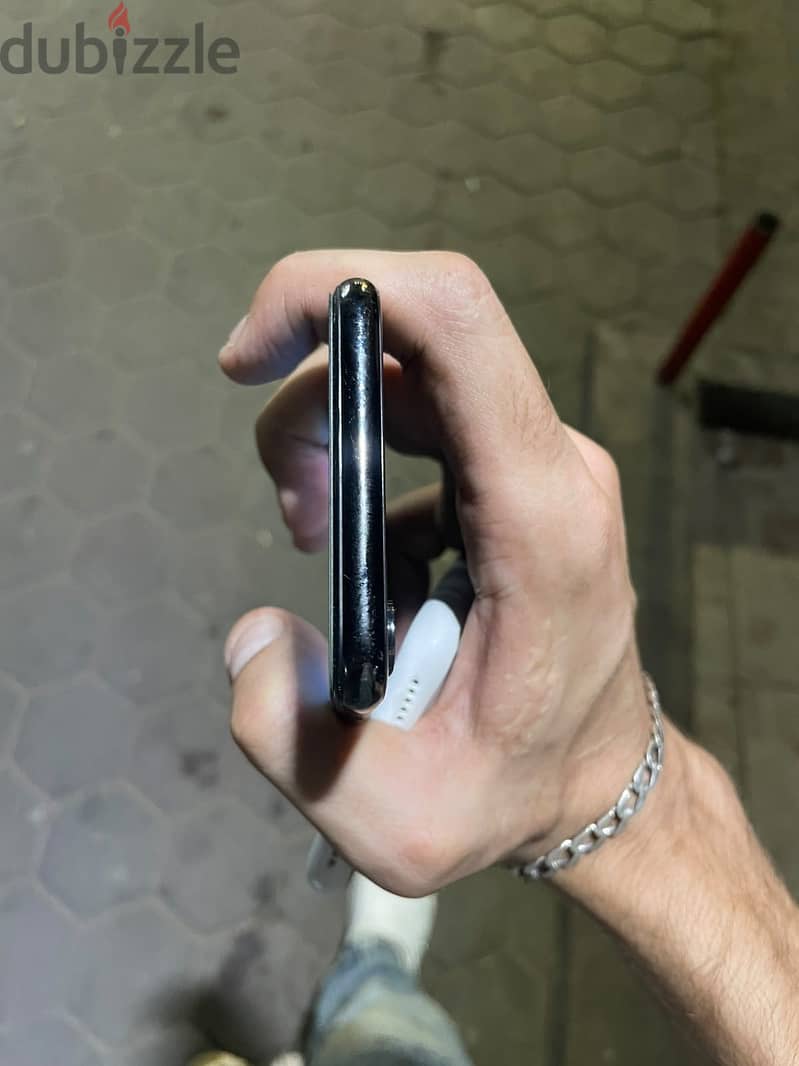 Apple - iPhone X 3