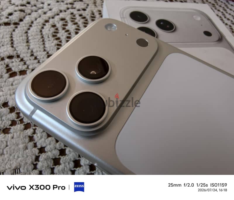 Apple - iPhone 17 Pro Max 3