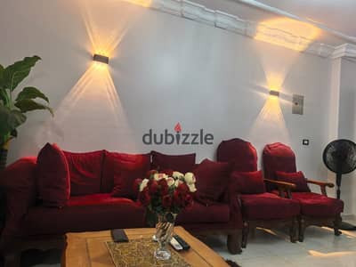 Furnished apartment for rent in Zayed Oasis, third floor without elevator, two bedrooms and a bathroom, fully air-conditioned, distinctive furnishings and a quiet location close to services
