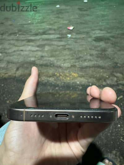 Apple - iPhone 16 Pro Max
