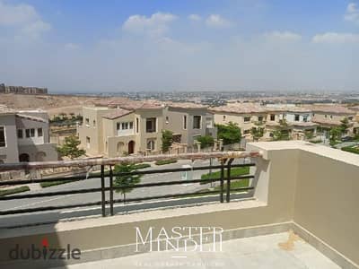 Fully finished Villa for sale ready to move in Up Town Cairo Compound Mokattam By Emaar Misr