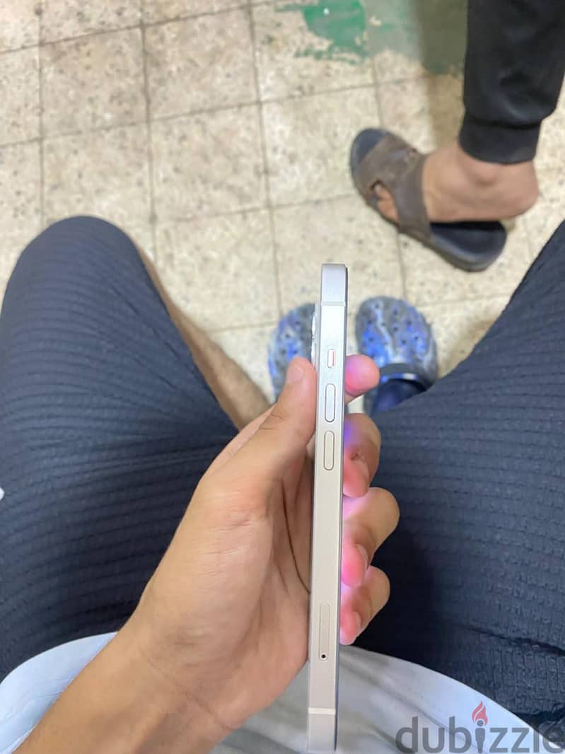 آبل - آيفون 13 2