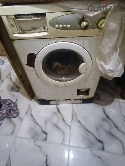 غسالة ايديال زانوسي اكواتك