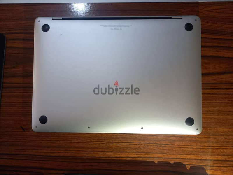 macbook pro intel core i5 2020 13-inch 4