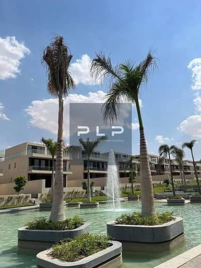 جاردن فيلا للبيع في ليك فيو بوتيك استلام فوري برايم لوكيشن بـ حمام سباحه خاص بتسهيلات في السداد