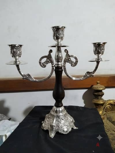 شمعدان سيلفر ثلاثي في خشب