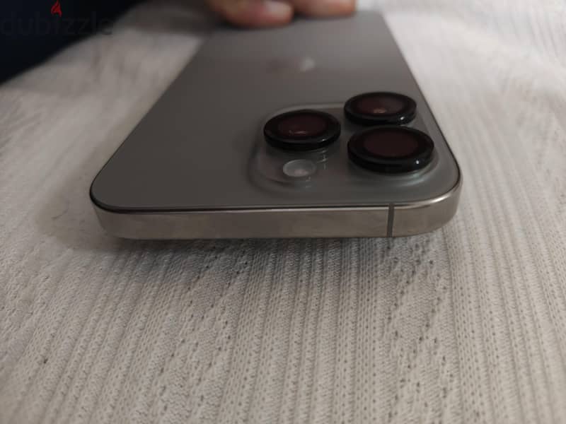 Apple - iPhone 16 Pro Max 5