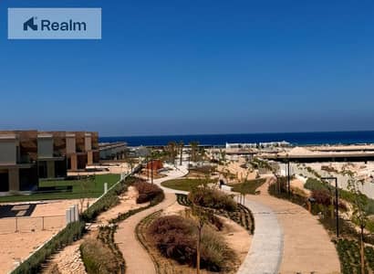 Overlooking The Sea on Highest Level with installment