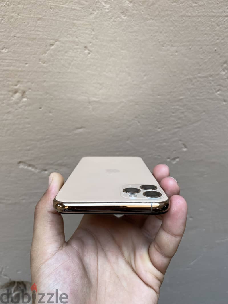 IPhone 11 Pro Max 5