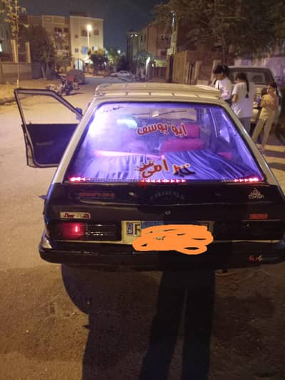 مازدا 323 1983