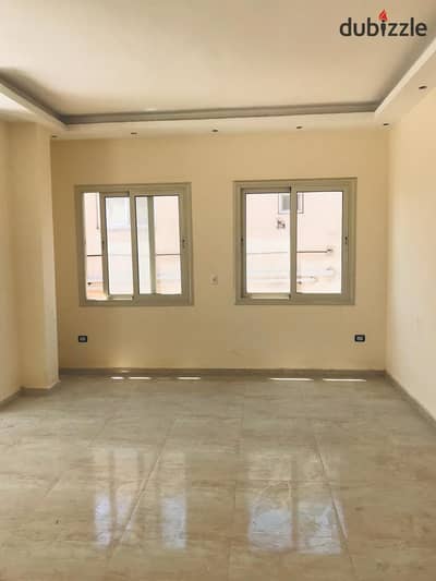 Apartment for rent, empty in the American University Housing neighborhood