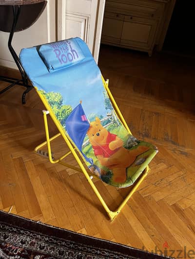 Adjustable chair for kids