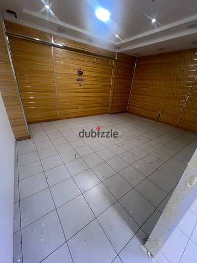 محل للايجار مساحه ٢٠٠ متر في مدينه نصر