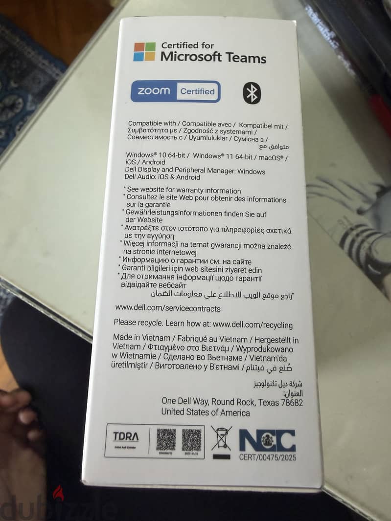 Dell Pro Plus Earbuds 1
