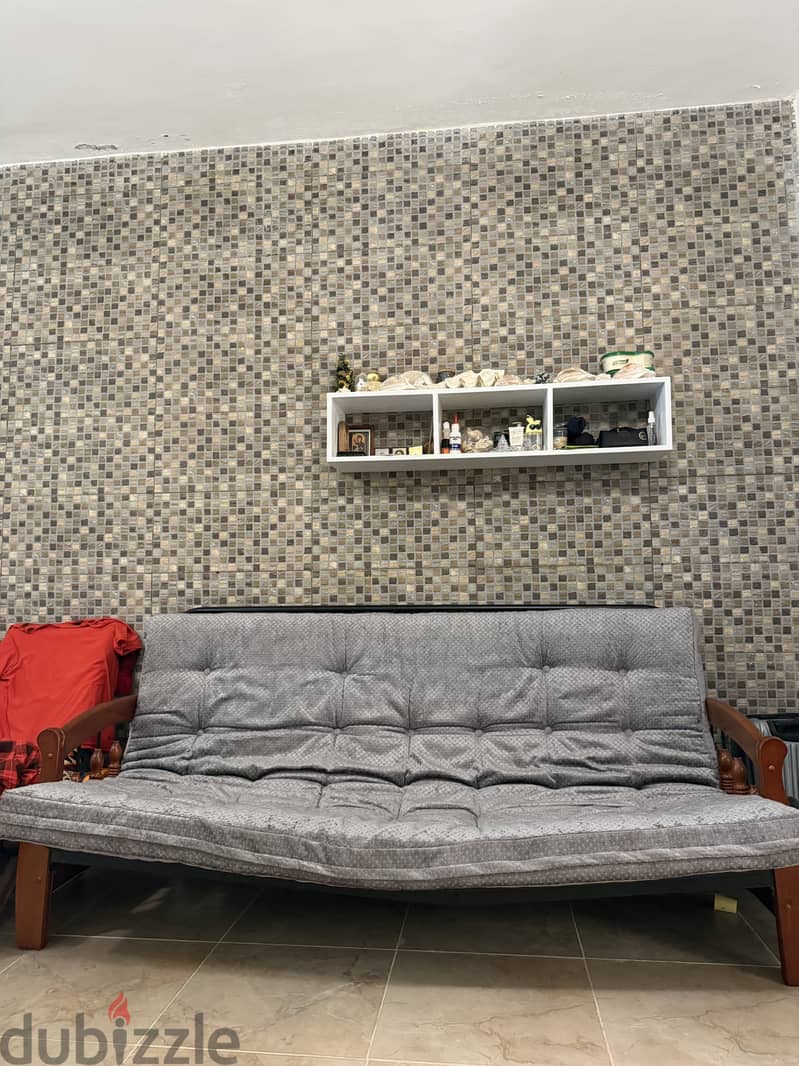 Sofa grey 1